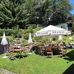 Landgasthof Gruener Baum * Regnitzlosau